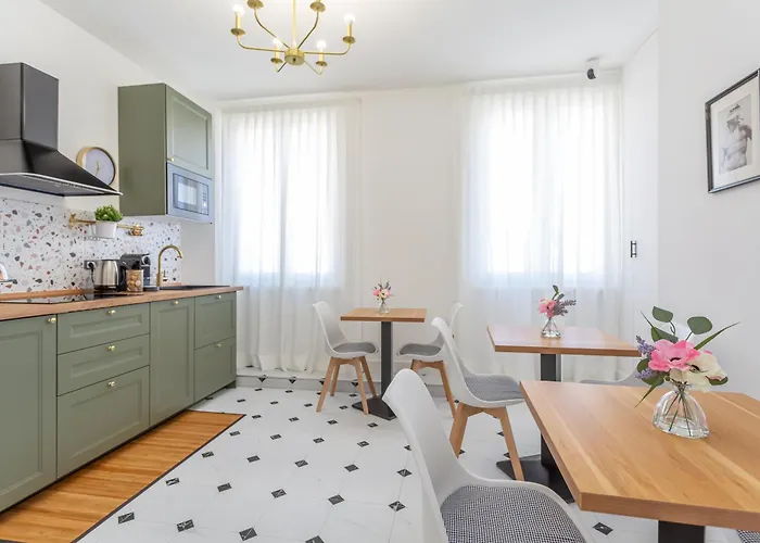 Guest house Blue Prestige 4*