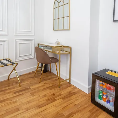 Blue Prestige 4* Roma